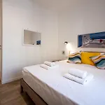 Eleven11 * Naples